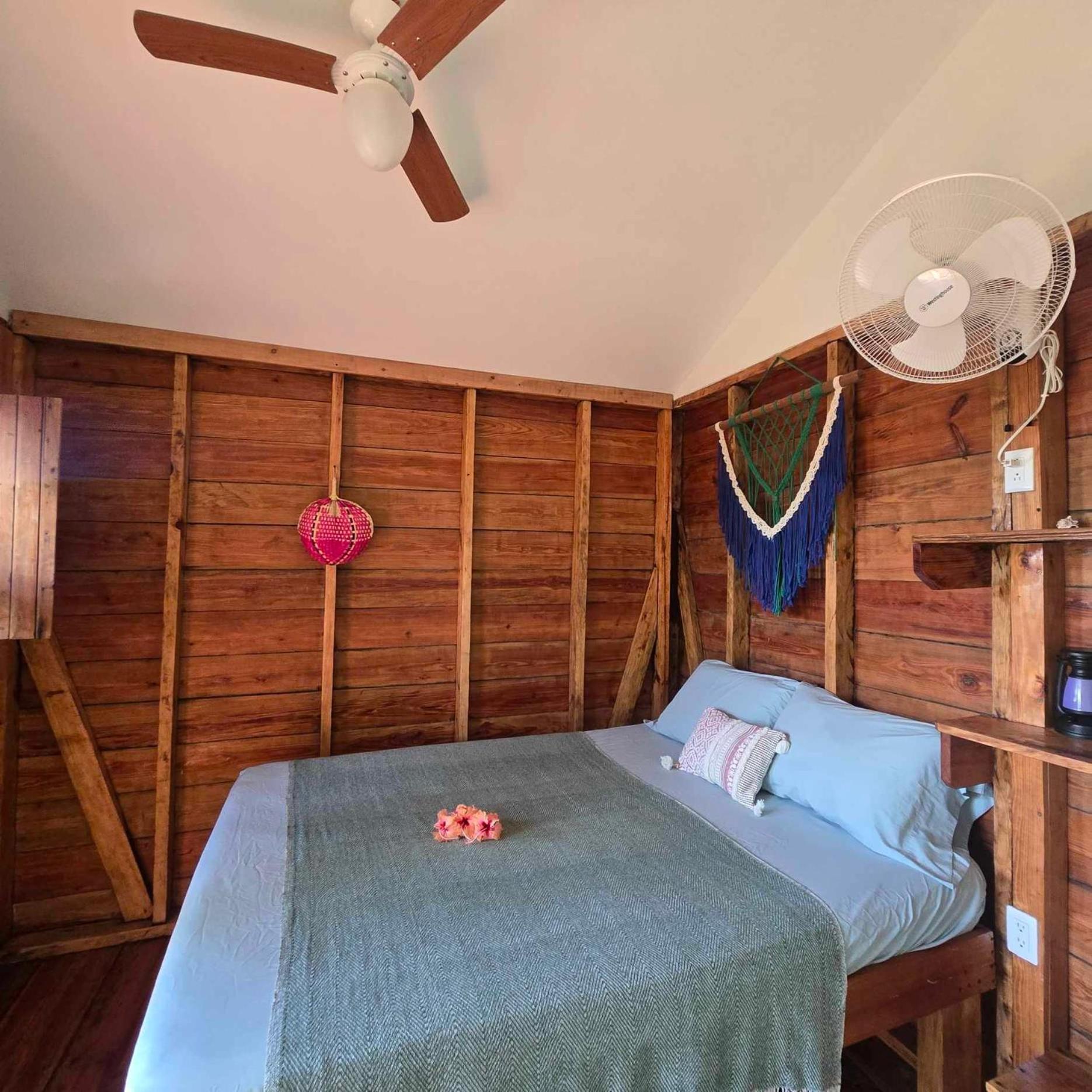 The Lighthouse Retreat, Little Corn Island, Nicaragua Hotel Ngoại thất bức ảnh
